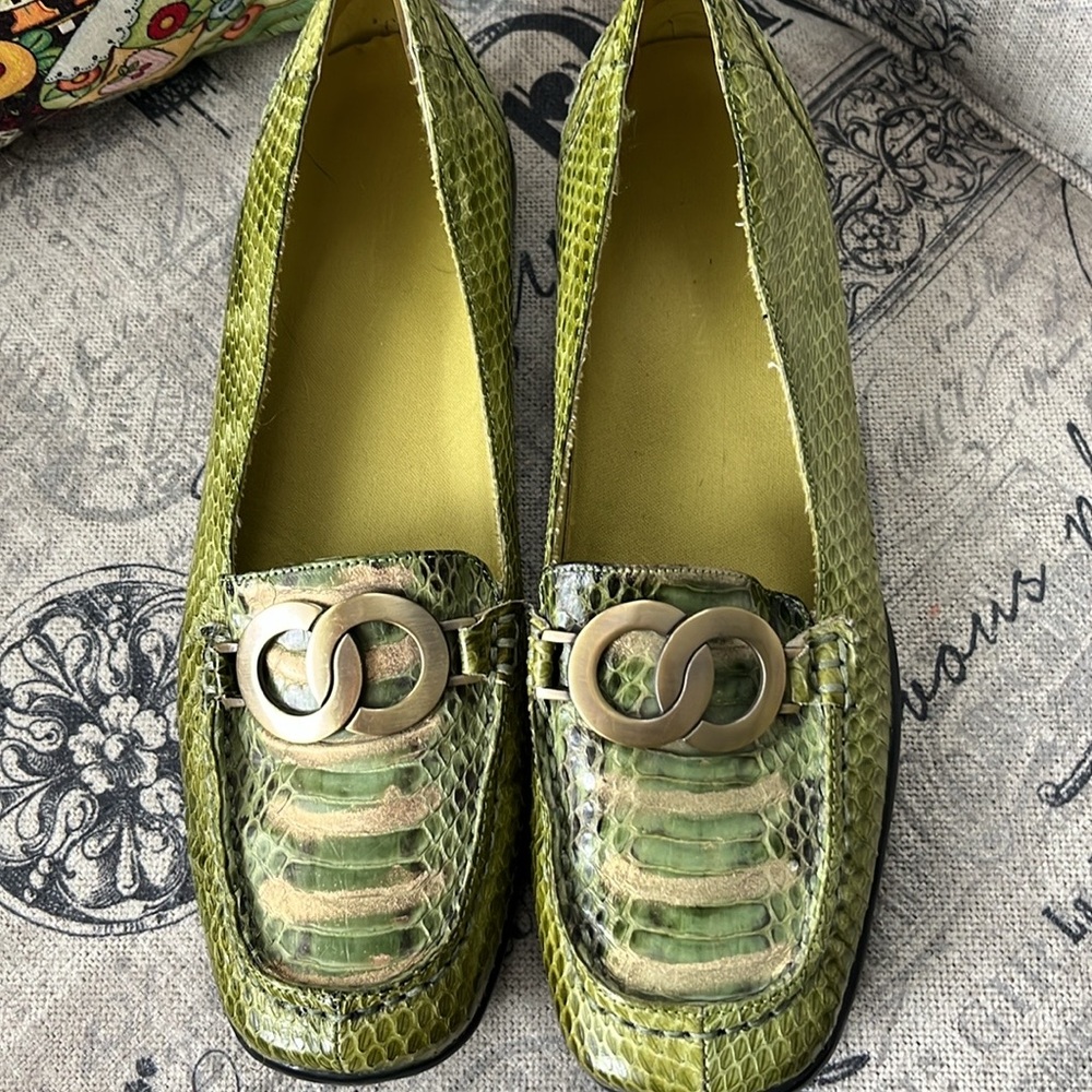 Genuine snake skin Bellini vintage loafers